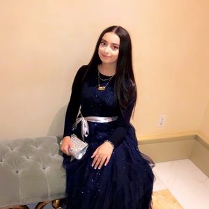 Meet your Posher, Yasmin